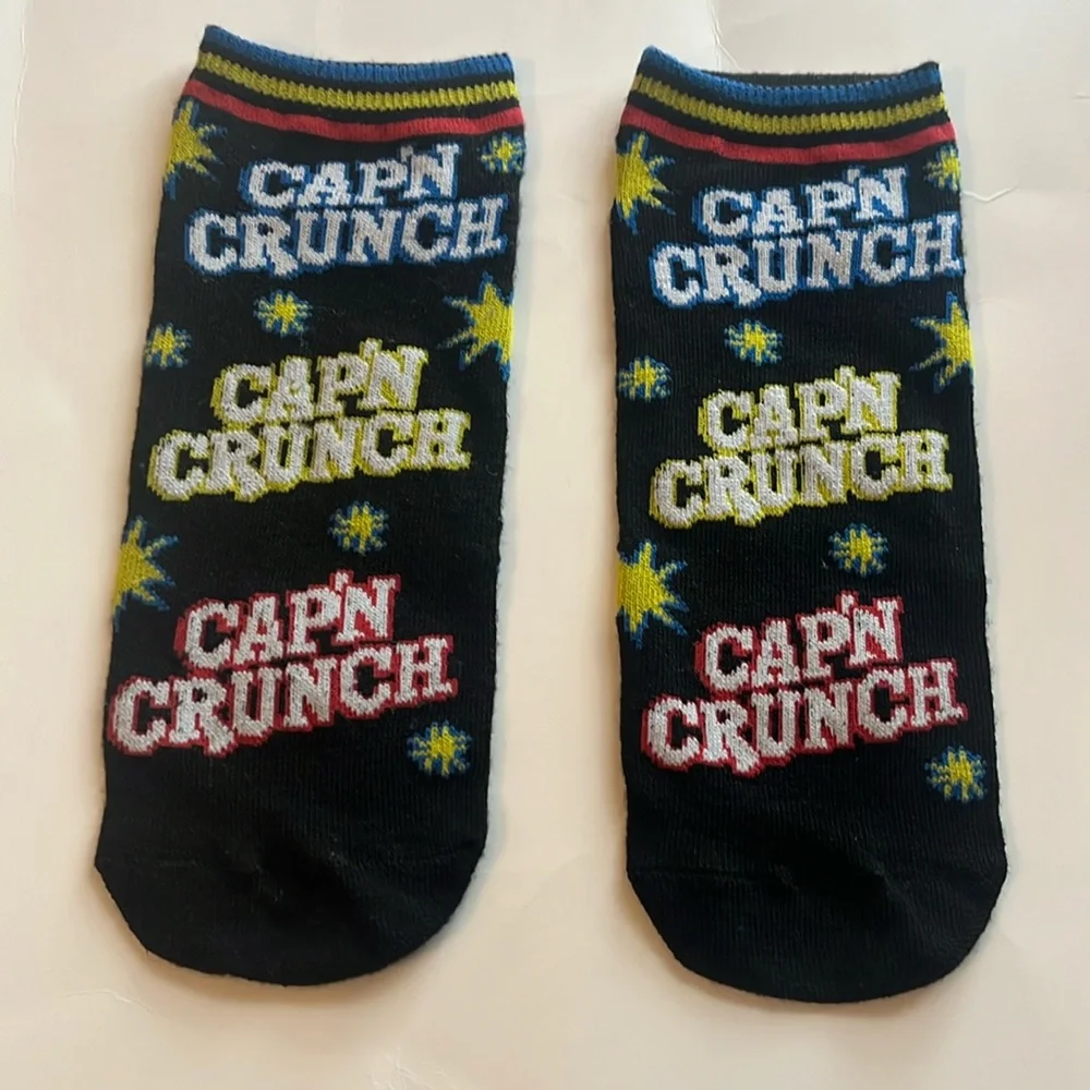 Cap’n Crunch Cereal Womens Ankle Socks NWT - Picture 2 of 5